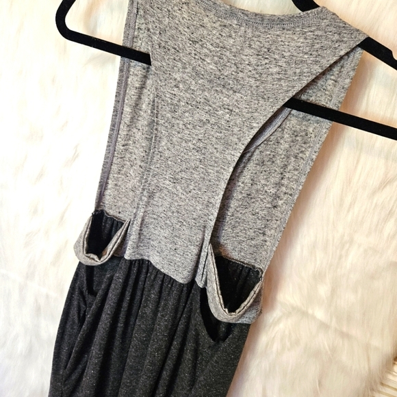 Victoria's Secret Cut-Out Maxi Dress w/ Pockets - Picture 3 of 6